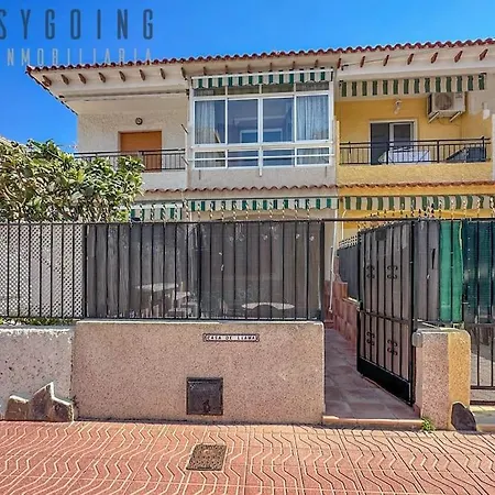 Casa De Llama * Santa Pola